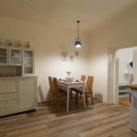 Jager Tour As Apartment